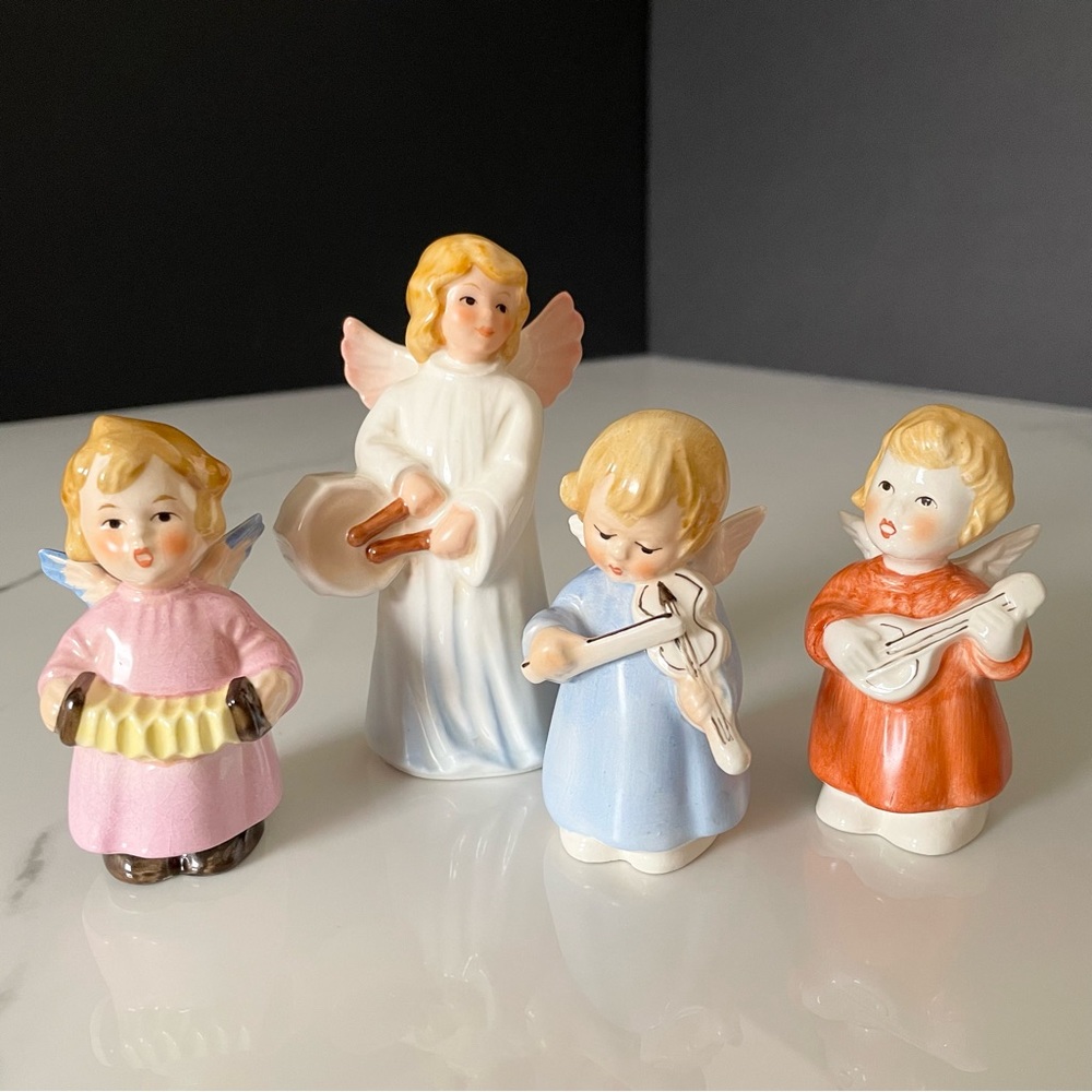 SET of 4 Angels with Instruments - Figurines by Goebel